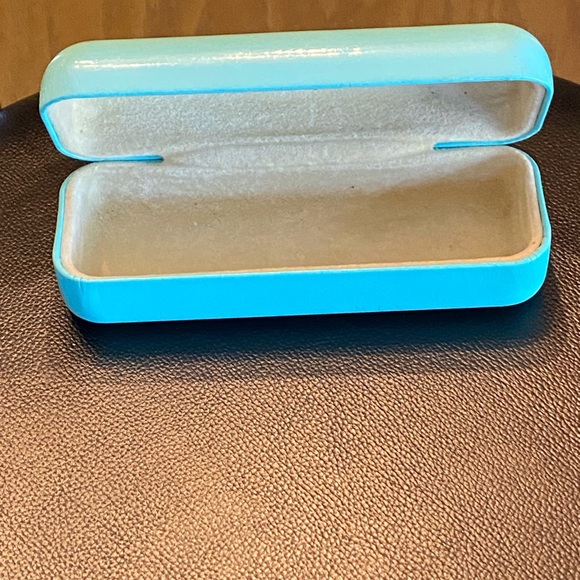 Tiffany makeup case - Picture 5 of 7